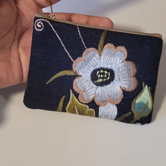 Handmade Cotton Purse - Picture 6 of 7